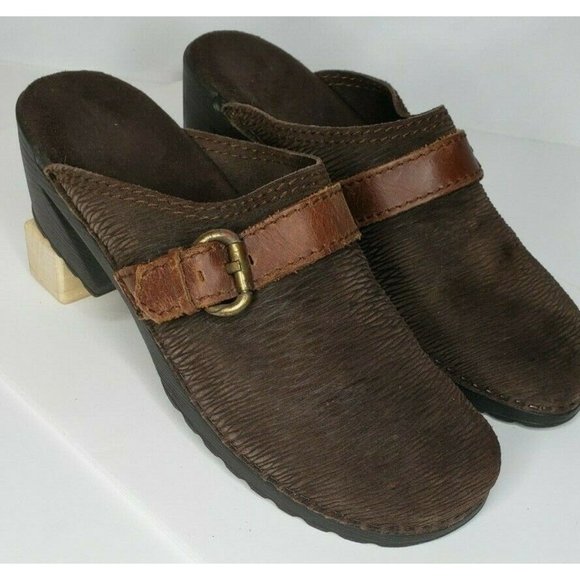 Italian Comfort Brown Clog / slip on shoe size 8.5 - Picture 1 of 11